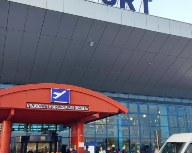 Circa 60 de episoade de corupție documentate la Aeroportul Internațional Chișinău