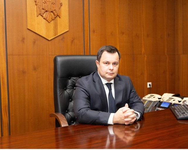 Mesajul domnului Alexandr Esaulenco, directorul SIS, dedicat Zilei lucrătorilor din organele securităţii statului