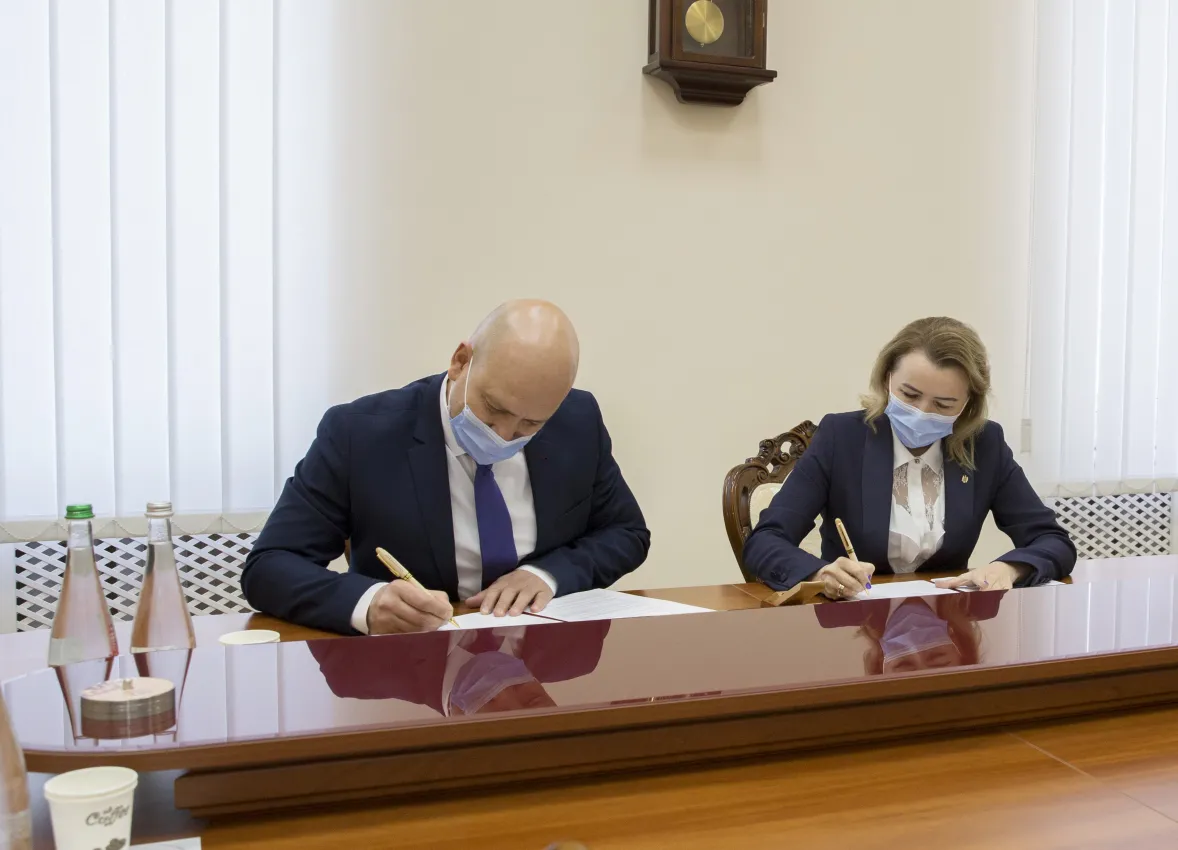 Acord de colaborare încheiat între INIS al SIS și INJ